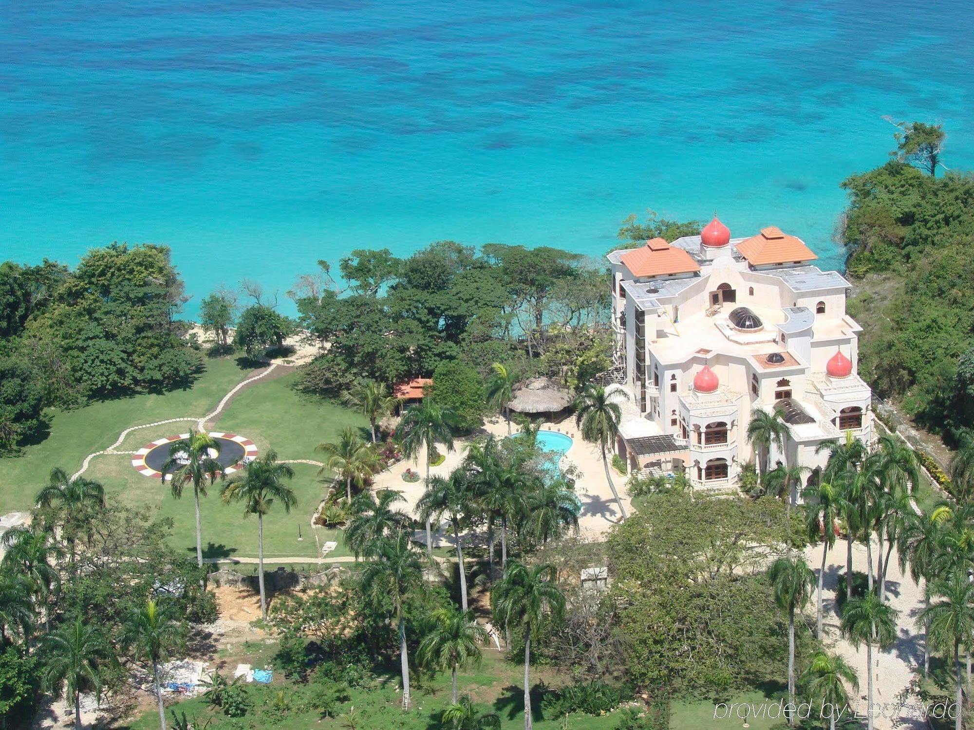 The Palace At Playa Grande Rio San Juan Exterior photo