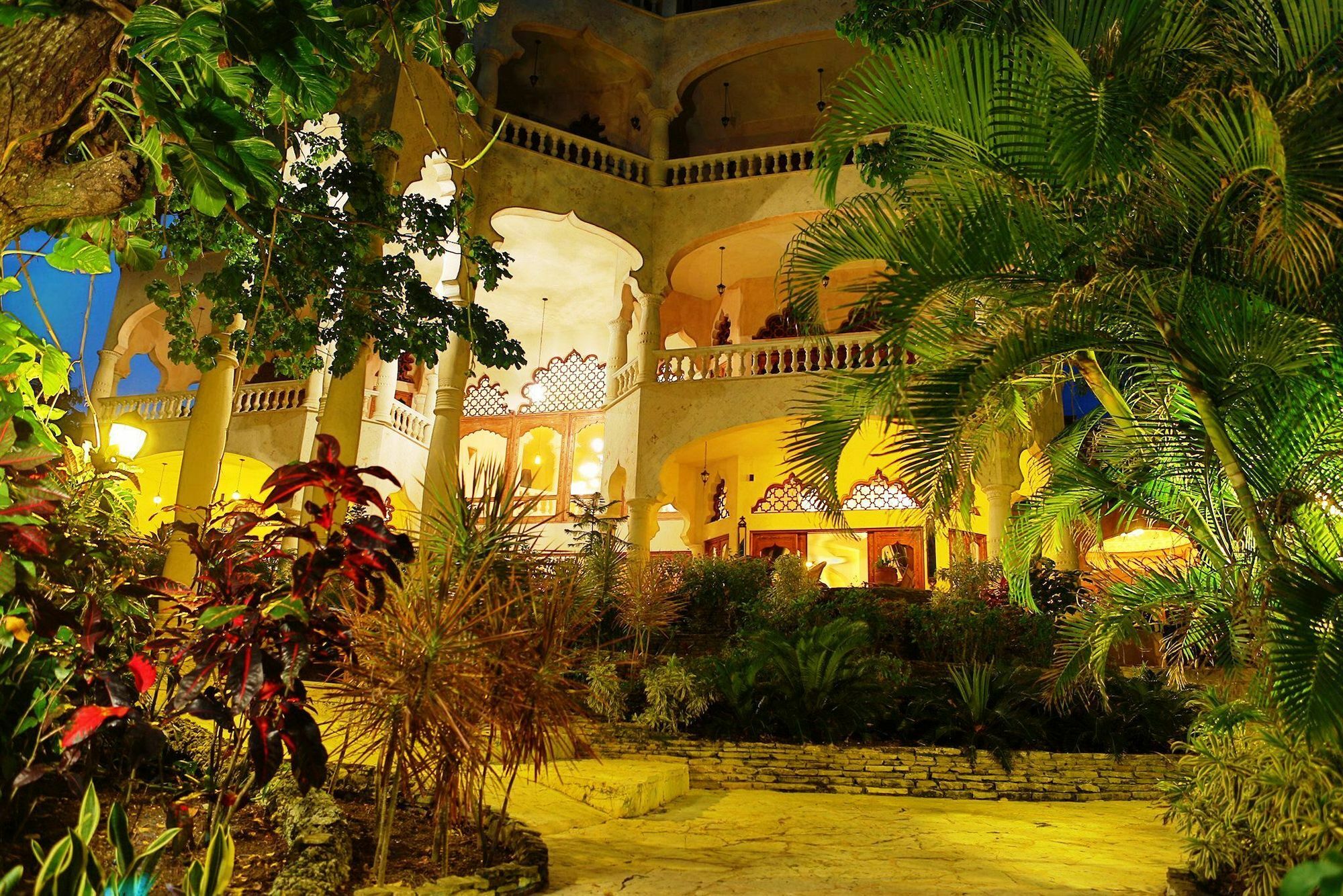 The Palace At Playa Grande Rio San Juan Exterior photo