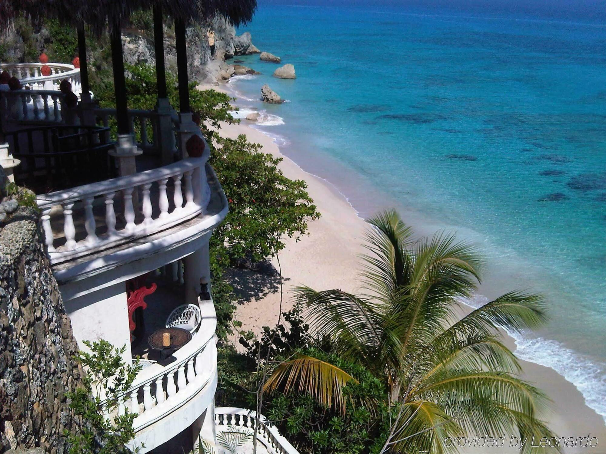 The Palace At Playa Grande Rio San Juan Exterior photo